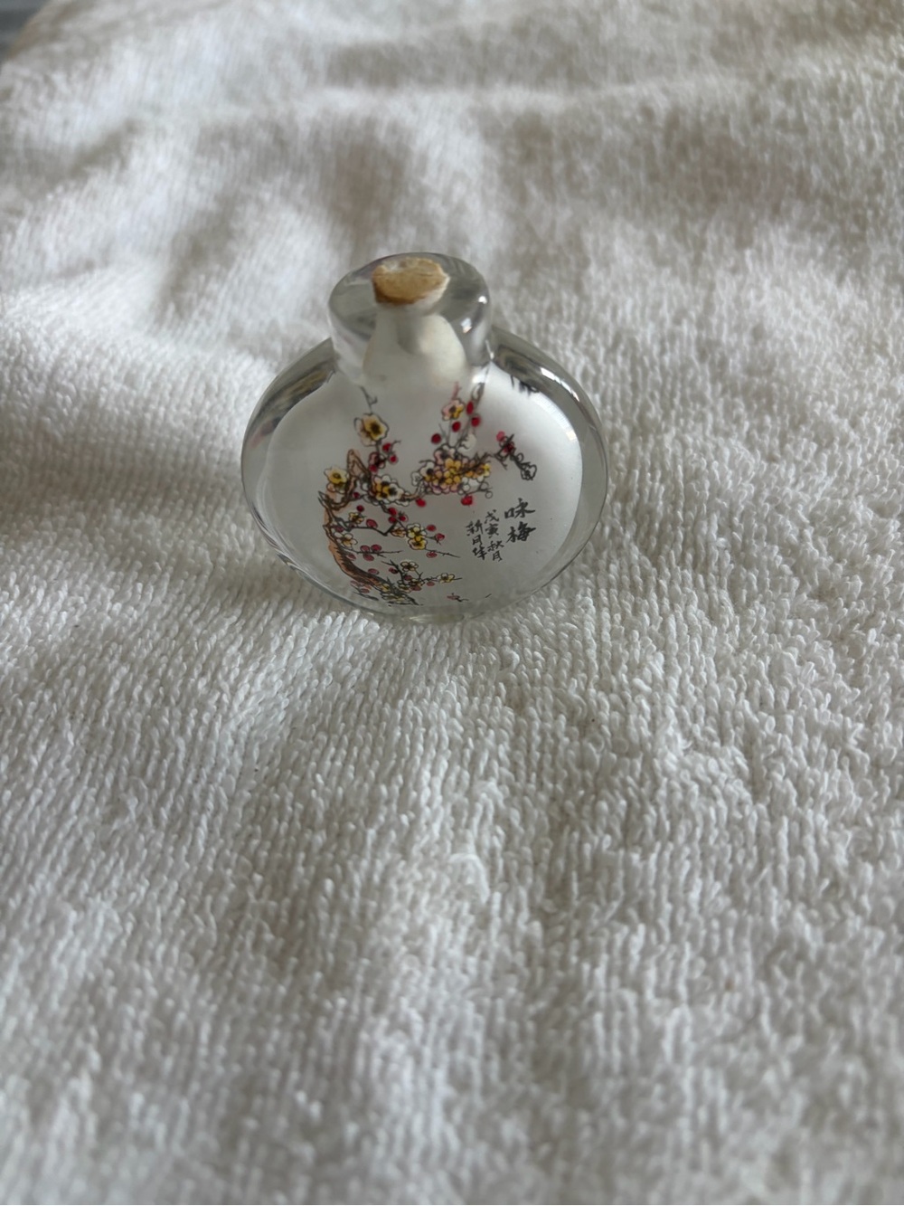 Hand-Painted White Glass Snuff Bottle with Floral Design